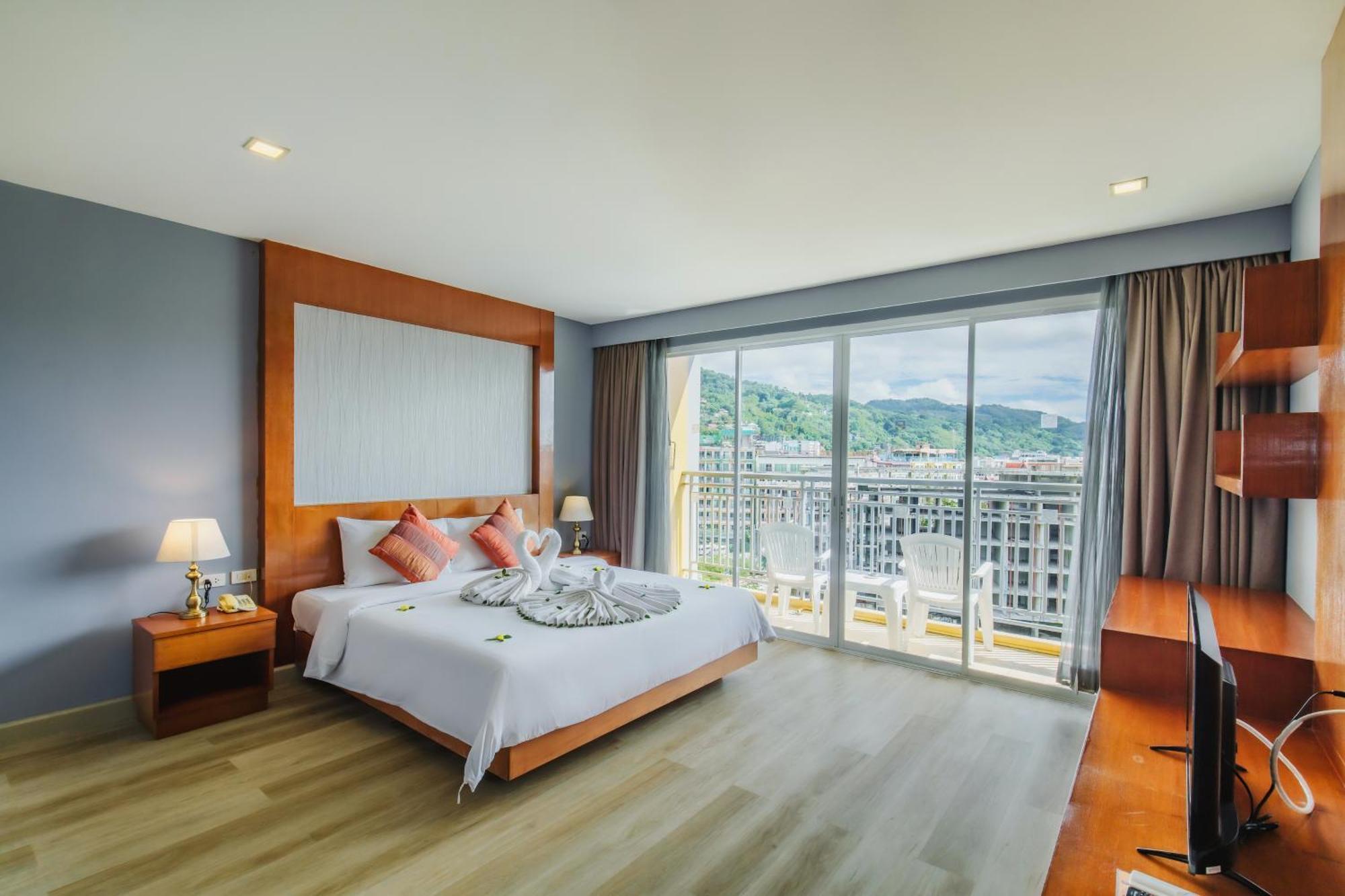 Elite Suites Patong By Bauman Residence Exterior photo